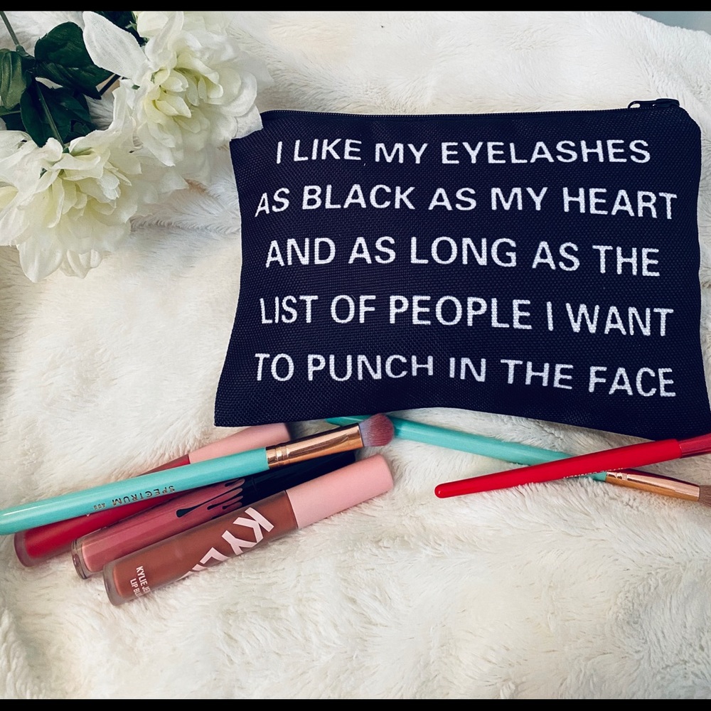 HP 🎉NEW Makeup bag 💕💋💋💋